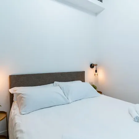 Apartamento Bilocale Moderno Con Parcheggio E Self Check-in Fiera & Citylife
