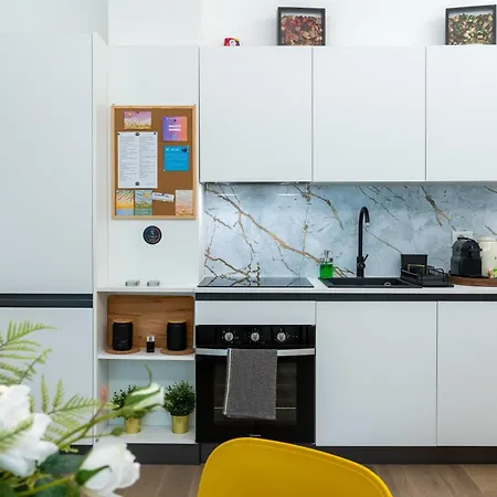 Apartman Garden View With Parking - Teodorico Milánó
